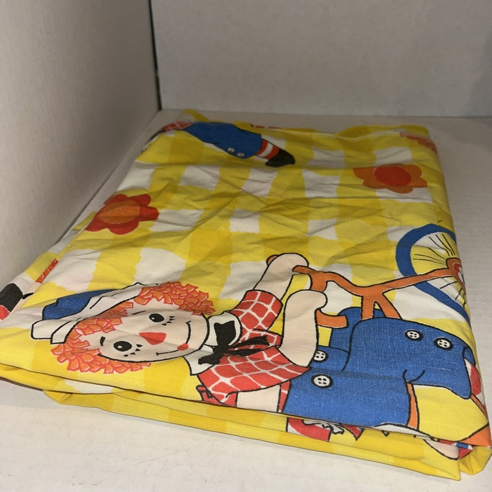 Vintage Raggedy Ann & Andy Flat twin sheet & Pillowcase Bobbs Merrill Wamsutta